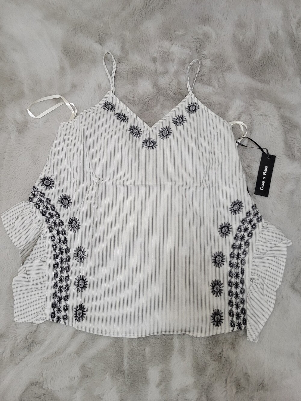 Nwt Doe And Rae Top Bundle - Picture 8 of 13
